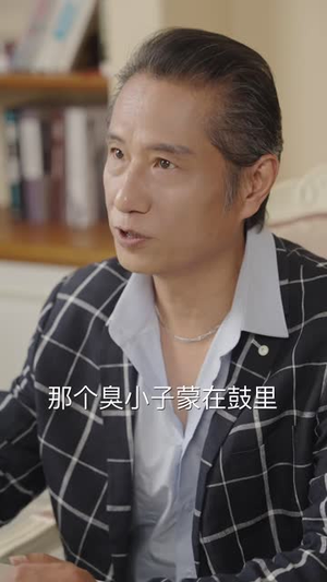 偏执大佬总想独占我(79集) 偏执大佬总想独占我(79集)好看又上头短剧