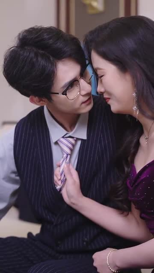 蜜谋(40集) 蜜谋(40集)精彩热门短剧