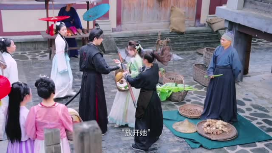 我在古代开星巴克(6集) 我在古代开星巴克(6集)短剧