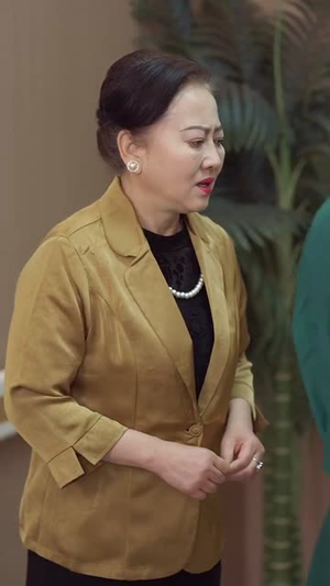 觉醒后她不再沉默（60集）网盘在线观看