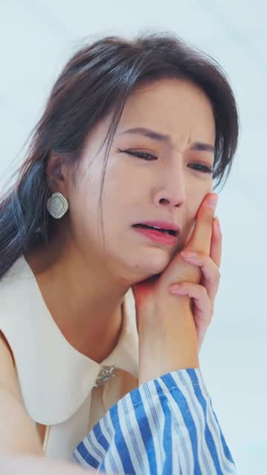 别碰我妈妈(35集) 别碰我妈妈(35集)超爽短剧推荐