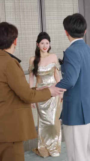 穿成反派,我要干翻镇北王(41集) 穿成反派,我要干翻镇北王(41集)红果免费短剧