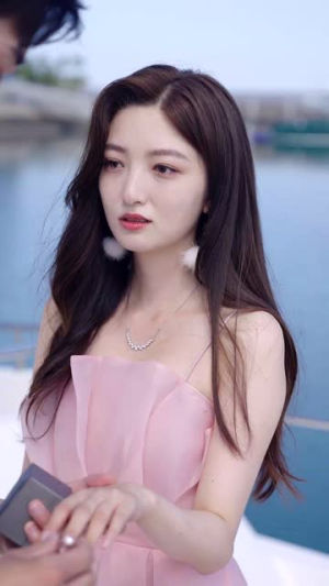 傅总别插手，我自己能行（80集）民国短剧推荐