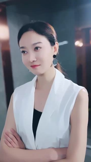 忽如一夜春风来(28集) 忽如一夜春风来(28集)最火的短剧