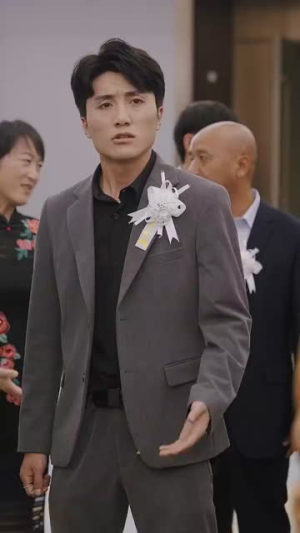 身份曝光后,不孝子痛哭流涕(66集) 身份曝光后,不孝子痛哭流涕(66集)精彩热门短剧