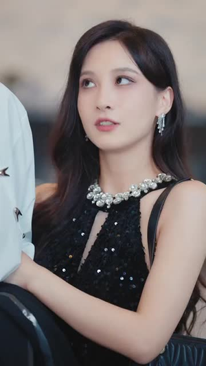 凌总姐姐你可高攀不起(32集) 凌总姐姐你可高攀不起(32集)完整版免费观看