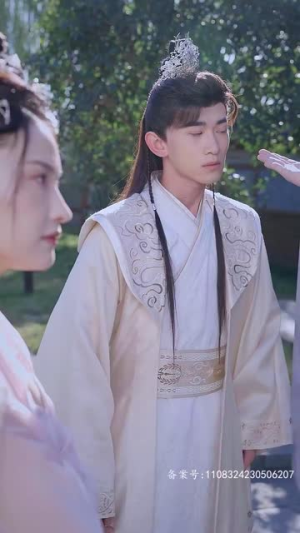 我真不是败家大少(99集) 我真不是败家大少(99集)真的太好看了