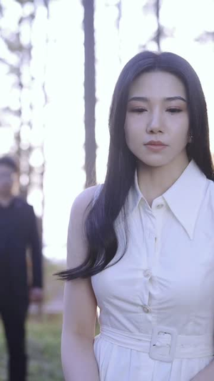 离婚后我爆红了(90集) 离婚后我爆红了(90集)温柔追捕短剧