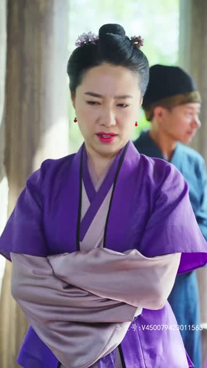 我媳妇又被女帝上身了(83集) 我媳妇又被女帝上身了(83集)一口气追完短剧