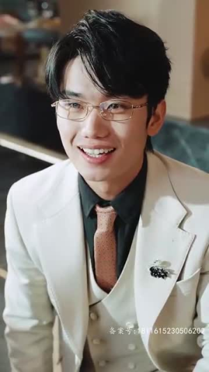 月亮奔我而来(60集) 月亮奔我而来(60集)古代短剧推荐