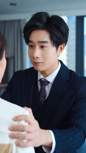 假面之下爱情之上(50集) 假面之下爱情之上(50集)热播短剧追不停