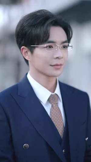 报告容先生,你的小甜妻要亲你了(119集) 报告容先生,你的小甜妻要亲你了(119集)短剧全集免费看