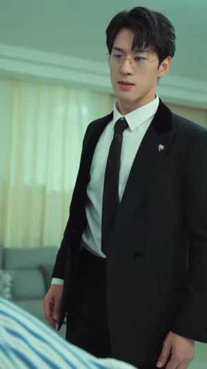 引狼入室(33集) 引狼入室(33集)热播短剧重燃