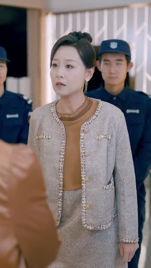 中年自救指南(33集) 中年自救指南(33集)爆火短剧抢先看