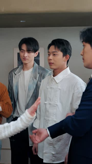 团宠干金归来周少要贴贴(62集)  团宠干金归来周少要贴贴(62集) 精彩短剧分享。