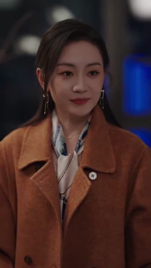 致命玫瑰(68集) 致命玫瑰(68集) 短剧热播中