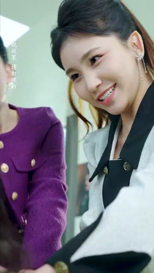 不被定义的她（67集） 热播古装短剧