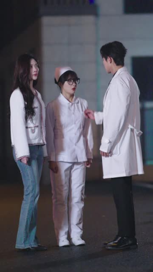 越界交易(70集) 越界交易(70集)最火短剧热播中