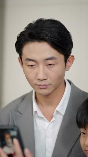 靠近老公就能涨修为这婚不离了(109集) 靠近老公就能涨修为这婚不离了(109集)推荐热门短剧