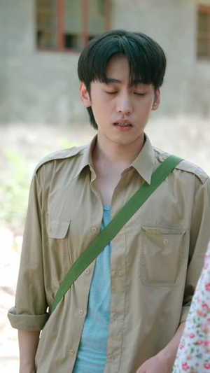 重回八零从摆地摊开启我的发家路 (92集) 重回八零从摆地摊开启我的发家路 (92集)西瓜短剧免费看