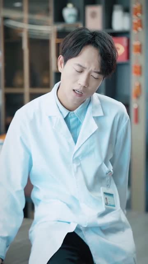 医见倾心(61集) 医见倾心(61集)看到大结局