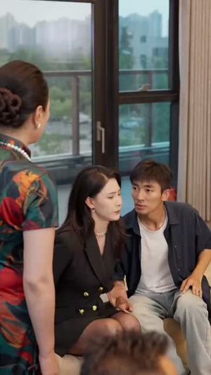 正搬砖呢,被大小姐拉去领证了(65集) 正搬砖呢,被大小姐拉去领证了(65集)短剧太精彩了