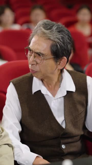 姐姐别怕我已经无敌了(83集) 姐姐别怕我已经无敌了(83集)热门短剧推荐