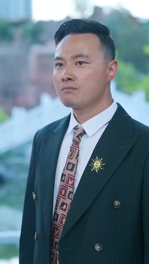 修行三年我成了神医界无敌头头 (77集)  修行三年我成了神医界无敌头头 (77集) 一个短剧看全集