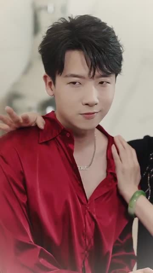 刚离婚和前妻死对头在一起 (73集) 刚离婚和前妻死对头在一起 (73集)剧情简介