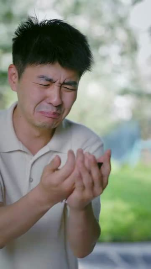 系统误判我的糟糠之妻是校花 (81集) 系统误判我的糟糠之妻是校花 (81集)精彩片段