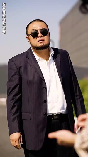 至尊战圣 (40集) 至尊战圣 (40集)全网短剧抢先看