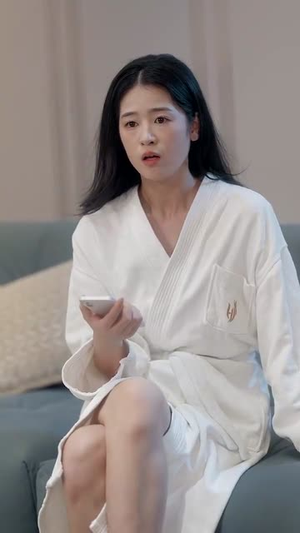 逆袭从阿姨家开始 (73集) 逆袭从阿姨家开始 (73集)热播短剧排行榜