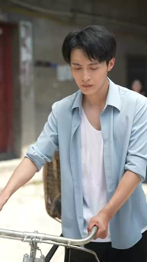 乡野医美 (80集)  乡野医美 (80集) 在线看到大结局