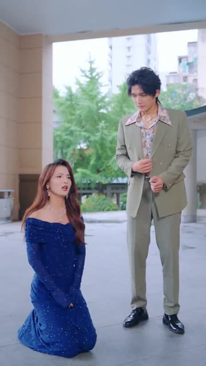 破产边缘被我资助的孩子们神兵天降(69集) 破产边缘被我资助的孩子们神兵天降(69集)分享好看的短剧