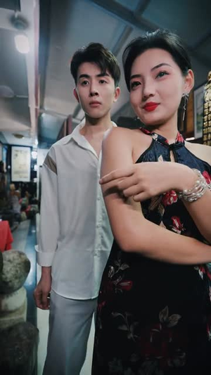 暗影金瞳(57集) 暗影金瞳(57集)精彩短剧又来了